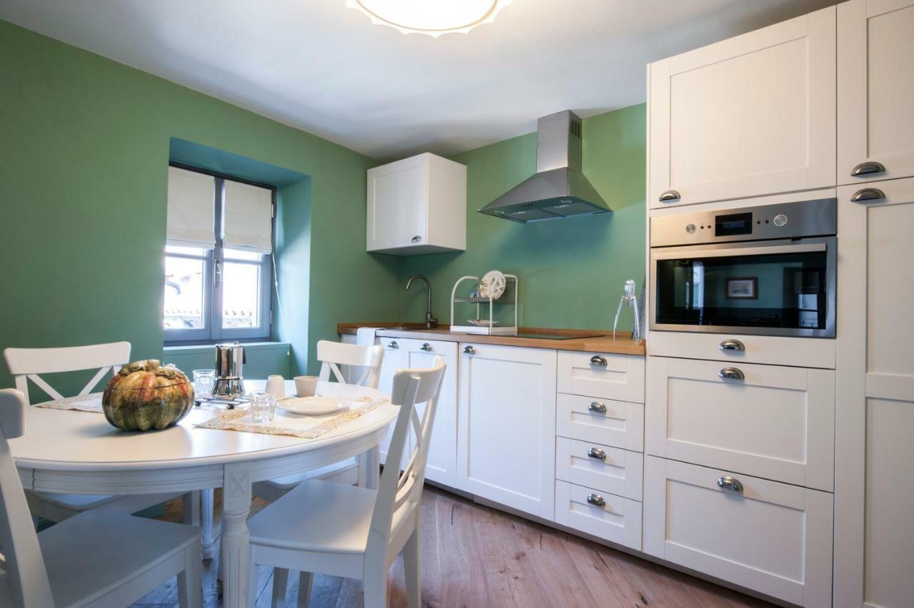 Isola Bella Apartments - Via Villa 9 Стреза Екстериор снимка